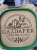 Név és titulus hímzése